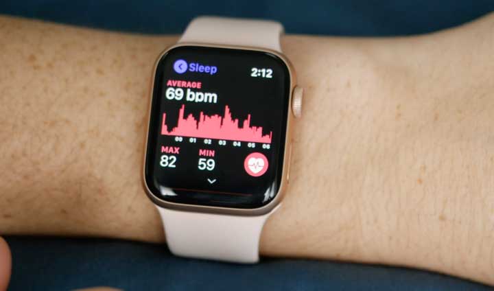 The Pillow sleep app on an Apple Watch
