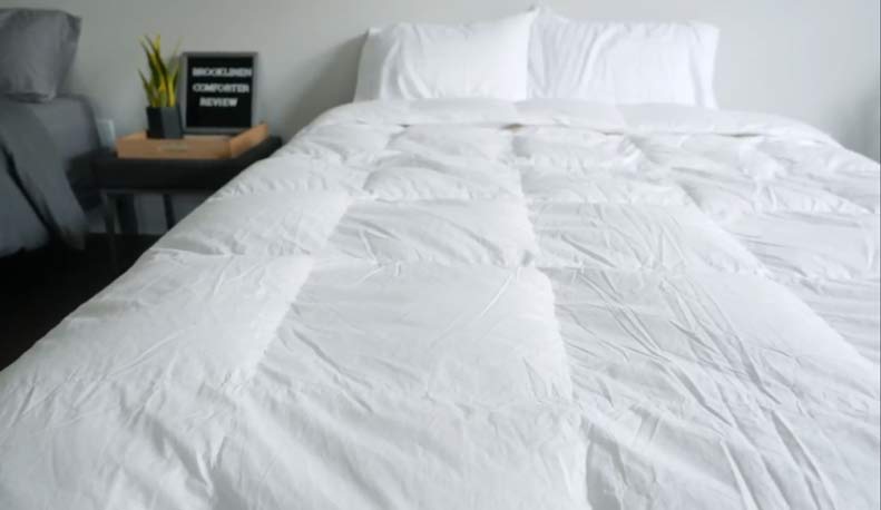 Brooklinen Down Comforter Review – True Luxury? (2022 Update)