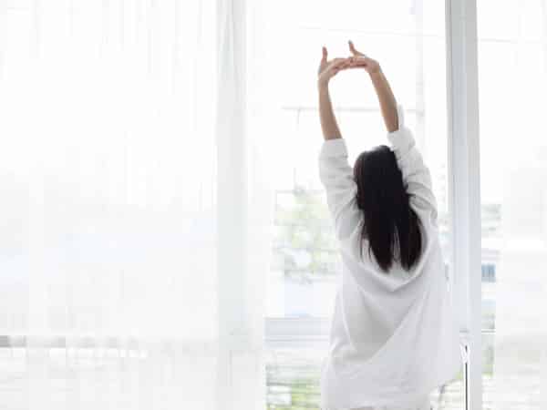 Can Opening The Bedroom Windows Improve Your Sleep?