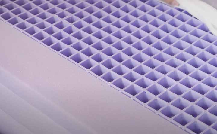 A cross section shot of the Purple mattress's construction.