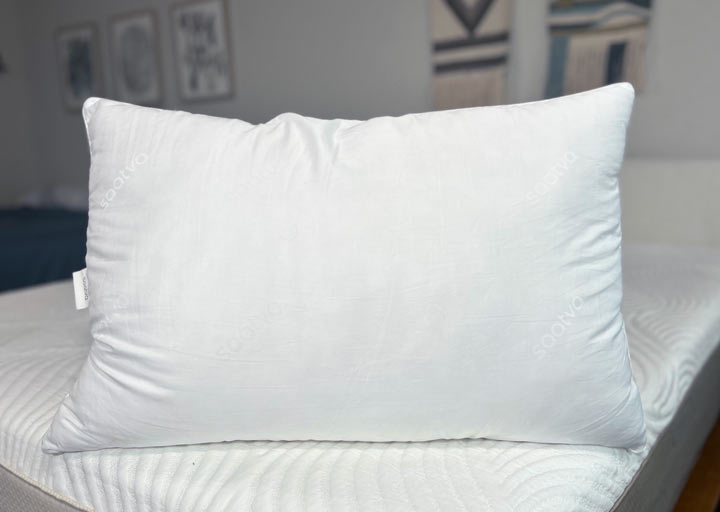 Saatva Down Alternative Pillow Review – Cloud-like Comfort?